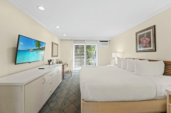 Standard Room, 1 King Bed, Lanai