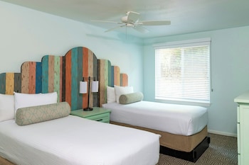 Standard Condo, 2 Bedrooms, Kitchen
