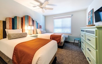 Standard Condo, 2 Bedrooms, Kitchen