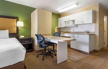 Room, 2 Double Beds, Non Smoking, Kitchen