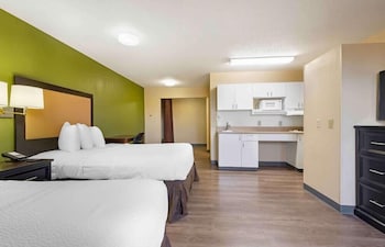 Room, 2 Double Beds, Non Smoking, Kitchen