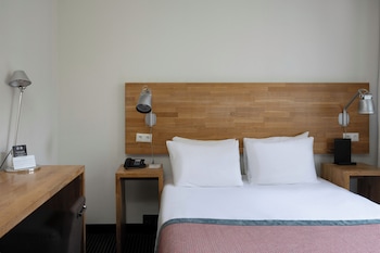 Economy Double Room (Single Use)