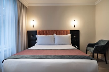 Economy Double Room (Single Use)