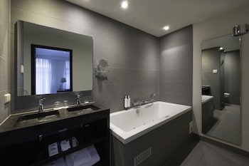 Executive Double Room, Hot Tub
