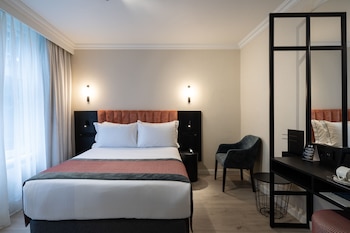 Premium Double Room (Single Use - Basic)