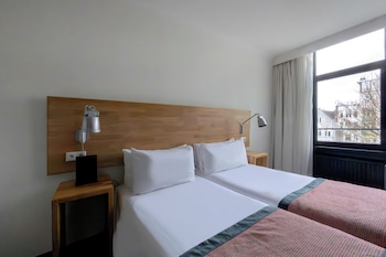 Triple Room (2 adults and 1 kid)