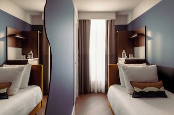 Comfort Room, 1 Twin Bed