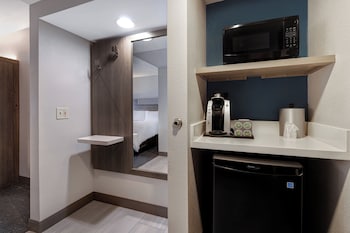 Standard Room, 2 Queen Beds
