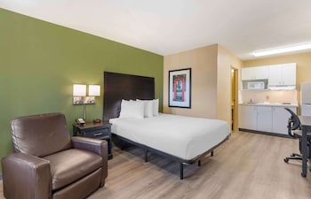 Studio, 1 Queen Bed, Non Smoking