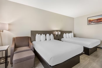 Standard Room, 2 Queen Beds, Non Smoking, Refrigerator & Microwave