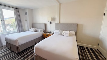 Deluxe Room, 2 Double Beds (Deluxe 2 Doubles)
