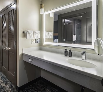 Junior Suite, One Bedroom, 2 Queen Beds