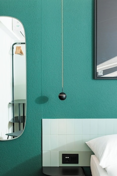 Family Suite, City View