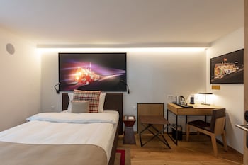 Single Room Plus