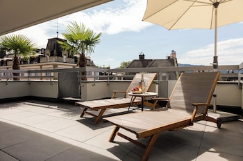 City Penthouse, City View