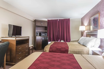 Standard Room, 2 Queen Beds, Non Smoking