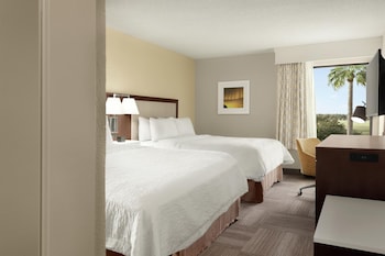 Room, 2 Queen Beds, Hearing Accessible, Bathtub (Hearing)
