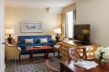 Suite (Francis Marion)