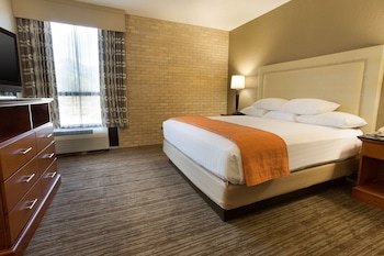 Suite, 1 King Bed with Sofa bed (Upper Floor, Sofa Sleeper, 2 Rooms)