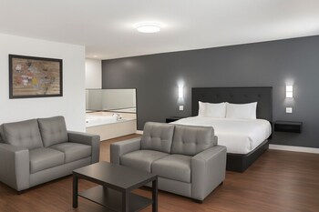 Room, 1 King Bed, Non Smoking