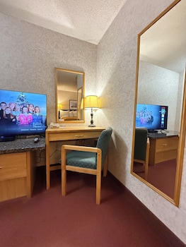 Standard Room, 1 King Bed