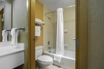 Room, 1 King Bed, Non Smoking (Tower)