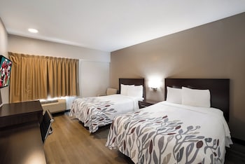 Deluxe Room, 2 Double Beds (Smoke Free)