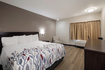 Superior Room, 1 King Bed, Accessible (Smoke Free)
