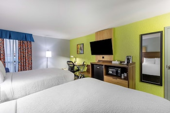 Standard Room, 2 Queen Beds, Non Smoking, Refrigerator & Microwave