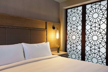 Classic Room, 1 King Bed