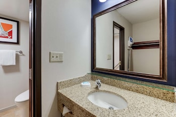 Suite, 1 King Bed with Sofa bed (Upper Floor, Sofa Sleeper, 2 Rooms)