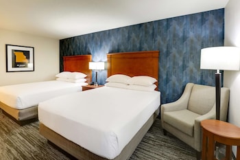 Room, 2 Queen Beds (Upper Floor)