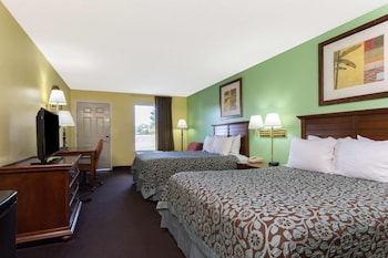 Standard Room, 2 Queen Beds