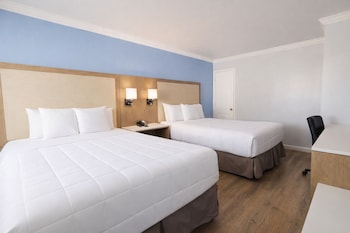 2 Queen Size Bed, Non Smoking