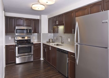 Three Bedroom Apartment with Kitchen