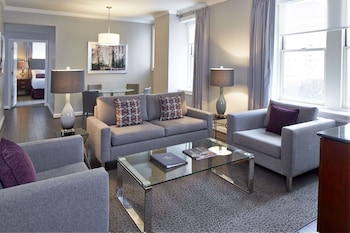 Two Bedroom Apartment with Kitchen