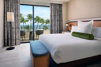 Suite, 1 King Bed, Ocean View (Atlantic)