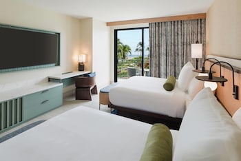 Room, 2 Queen Beds (Ocean, Renovated)