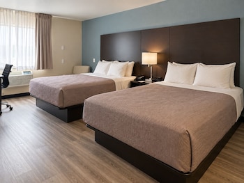Room, 2 Queen Beds, Non Smoking (Upgrade)