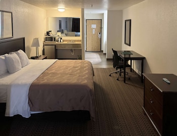 Room, 1 King Bed, Non Smoking