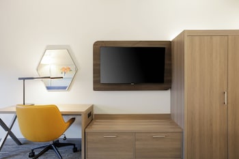 Standard Room, 2 Queen Beds, Hearing Accessible