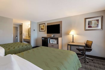 Standard Room, 2 Queen Beds, Non Smoking