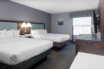 Two queen beds non smoking