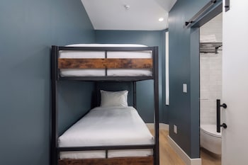 Twin Bunk Beds, Private Bathroom