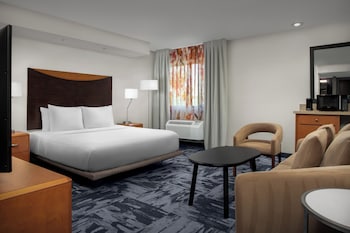 Room, 1 King Bed (Hearing Accessible)