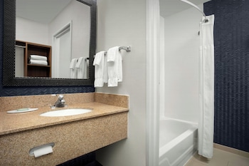 Room, 2 Queen Beds