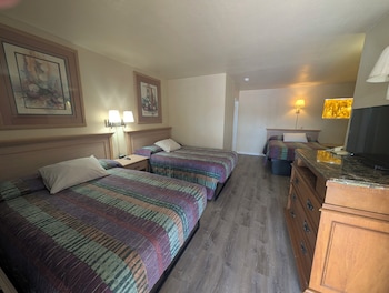 Standard Triple Room, Non Smoking