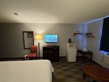 Standard Room, 1 King Bed, Accessible