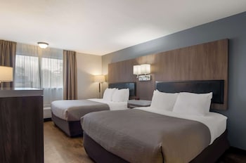 Room, 2 Queen Beds, Accessible, Non Smoking