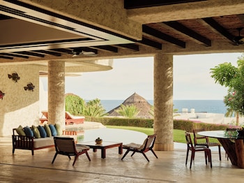 Three Bedroom Signature Pool Residence